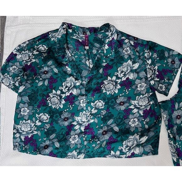 Women's Adore Me 2-Piece Verica Soft Satin Green Floral Pajama Set Size Large - Picture 2 of 5